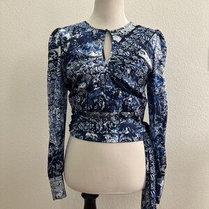 Bebe Blue and White Long Sleeve Ruched Blouse. Sz 8 like new